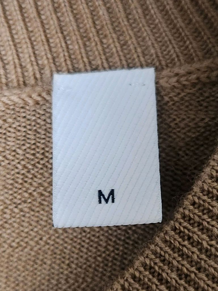 버버리 신형 체크 패치 메리노 울 스웨터 베이지 M--6