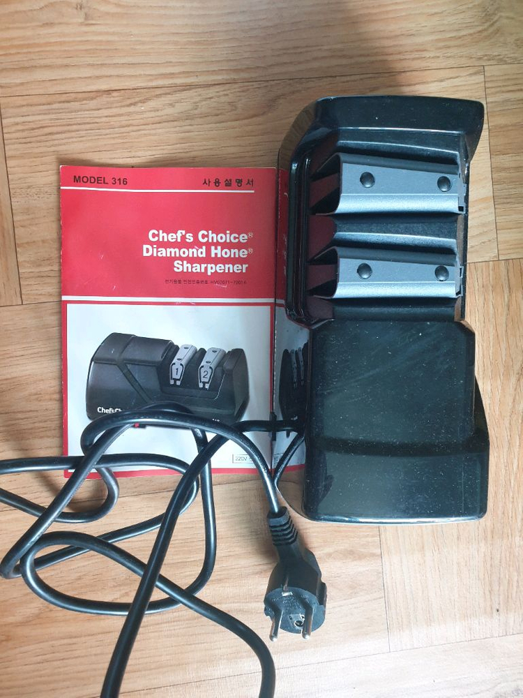 쉐프초이스 전동칼갈이 2단계 제품 판매합니다--2