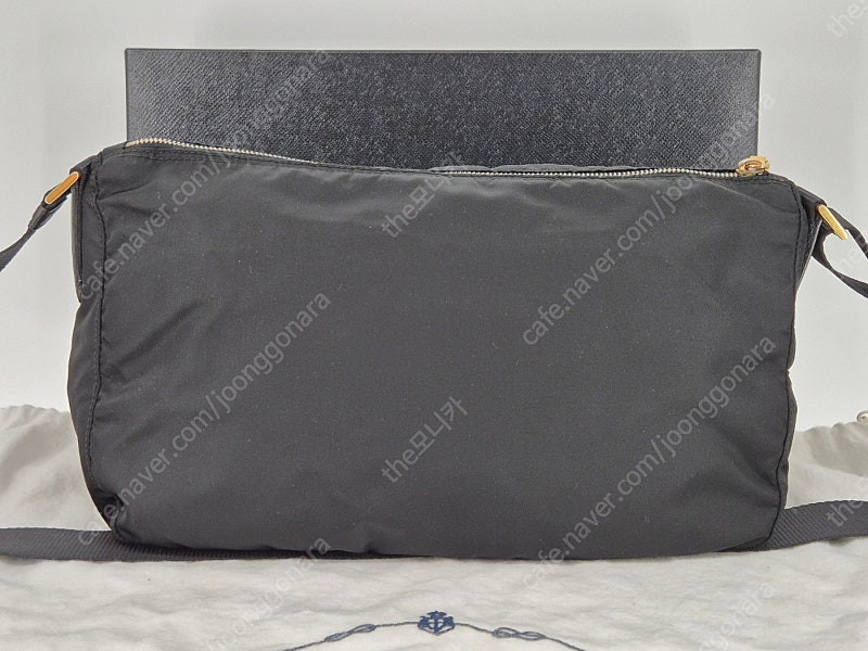 프라다 리나일론 테수토 숄더백 (사피아노)--2