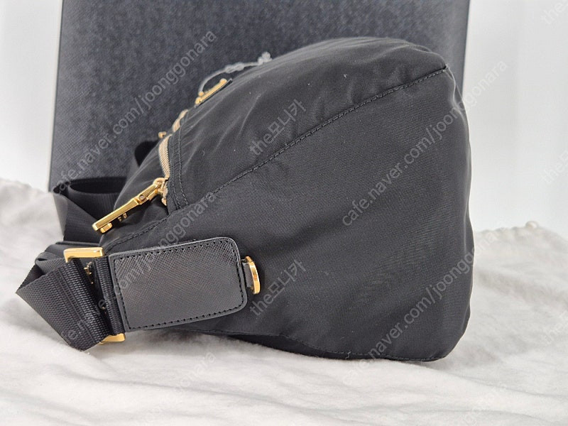 프라다 리나일론 테수토 숄더백 (사피아노)--4