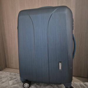 미치코런던 20인치 기내용 캐리어