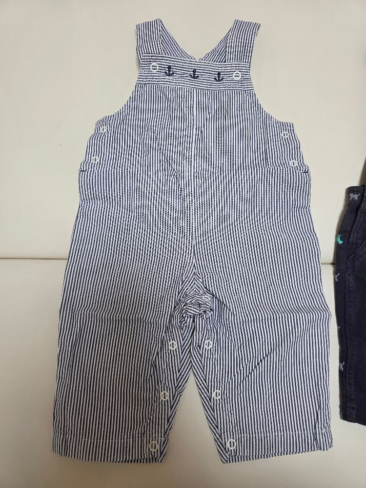 짐보리(3~6M),카터스(18M) 멜빵바지 이미지