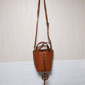 토리버치 정품 복조리 크로스백