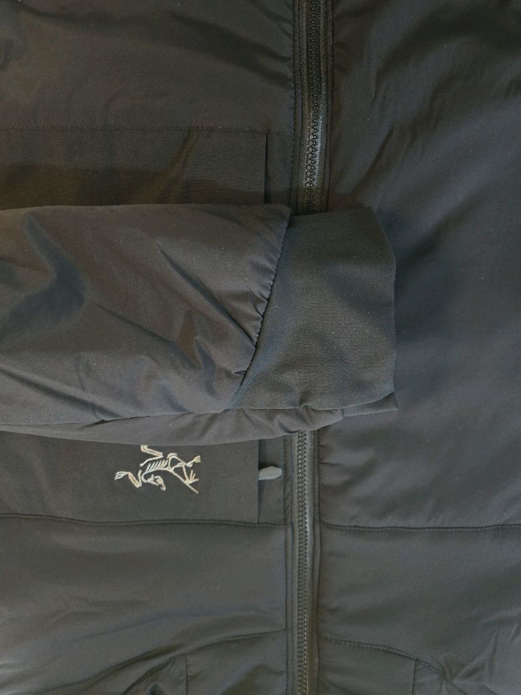 아크테릭스 프로톤 LT 후디 블랙 L새상품--2