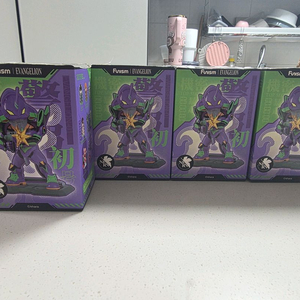 funism 에반게리온 피규어 팝니다.