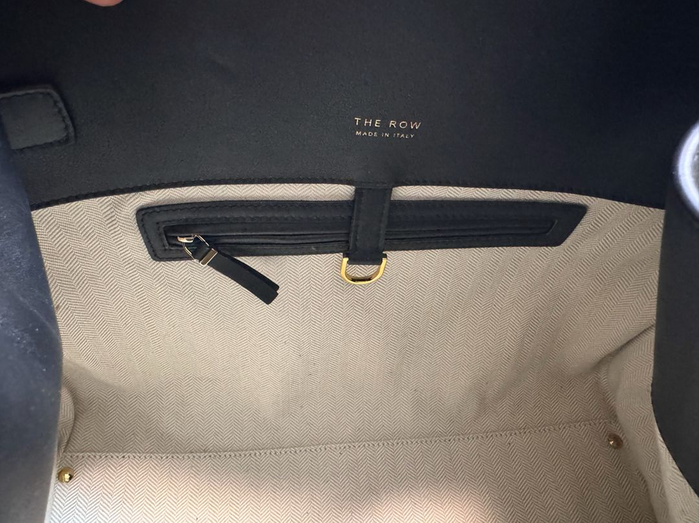 더로우 마고백 15 therow 이미지