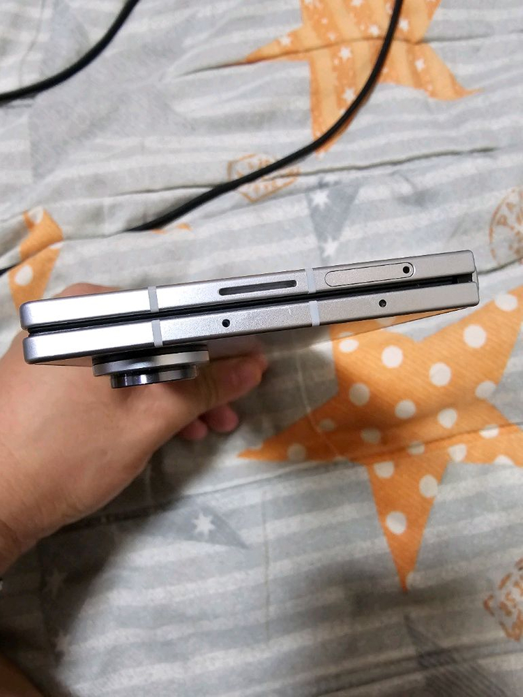 갤럭시z폴드7 512gb kt 삼성케어플러스양도 가능합니다 이미지