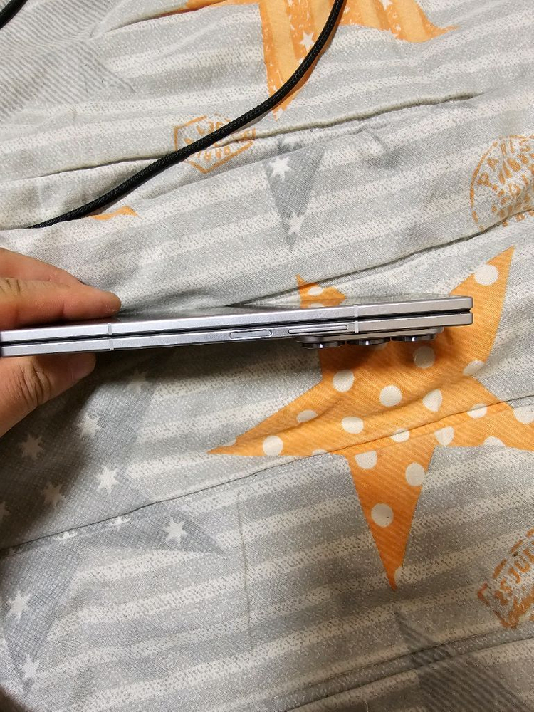 갤럭시z폴드7 512gb kt 삼성케어플러스양도 가능합니다 이미지