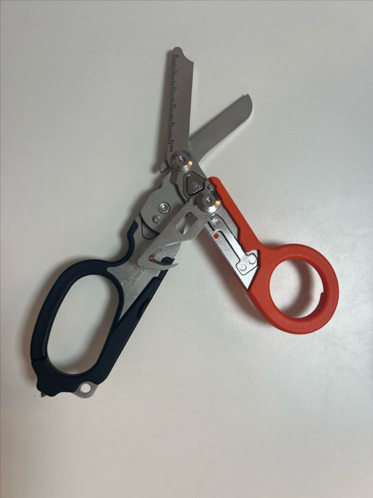 알리산 고퀄리티 나이프들--1