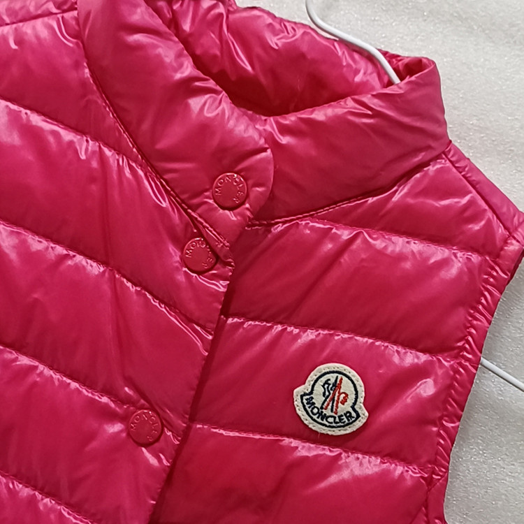 정품 몽클레어 키즈 여아 경량 다운 패딩 조끼 유아동 2A 사랑봉봉--7