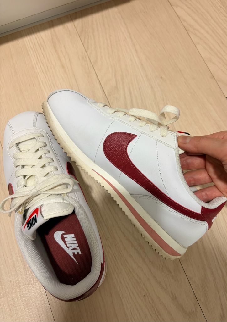 나이키 코르테즈 흰빨 핑크포인트 운동화 250--1