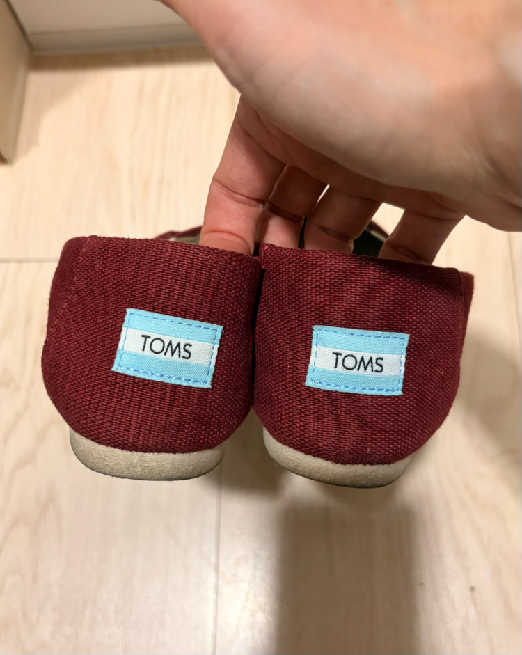 탐스 캔버스 플랫슈즈 버건디 250--1