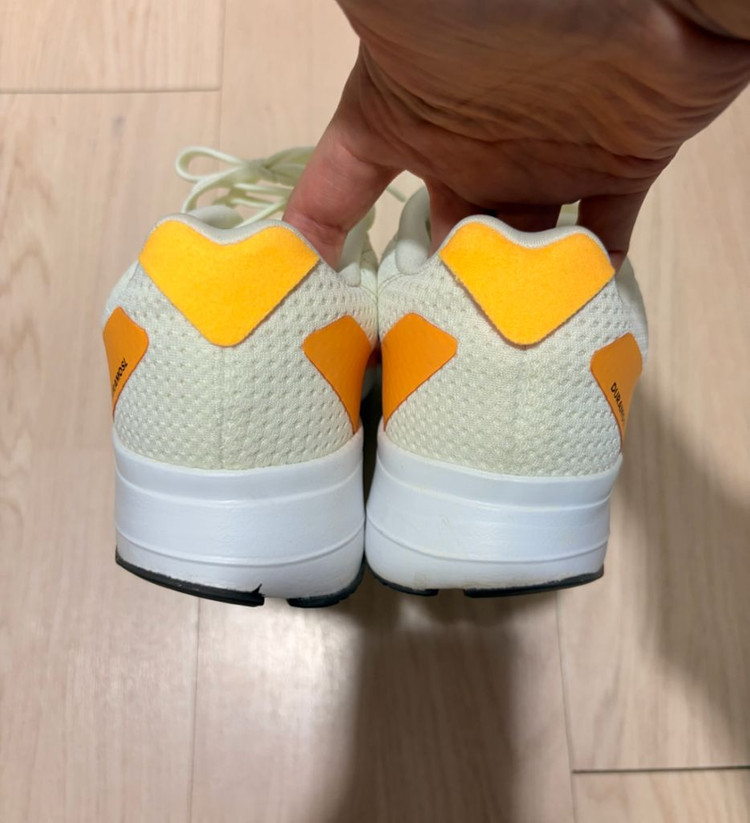 아디다스 런닝화 250--1