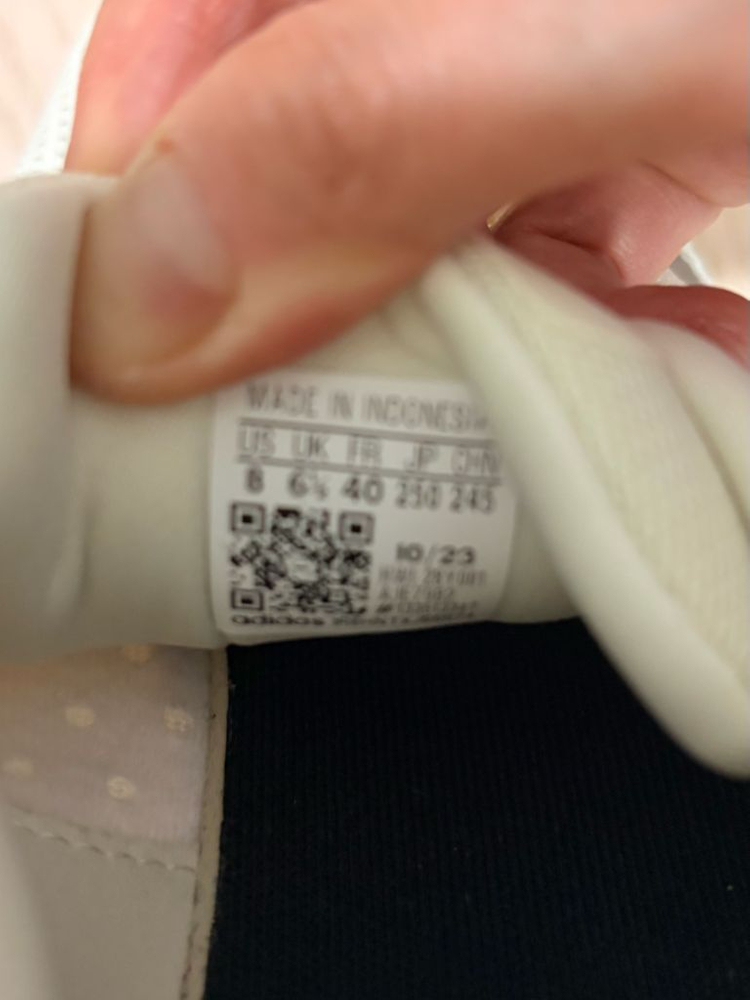 아디다스 런닝화 250--4