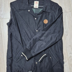 BA(베리드 얼라이브) 코치자켓 M사이즈