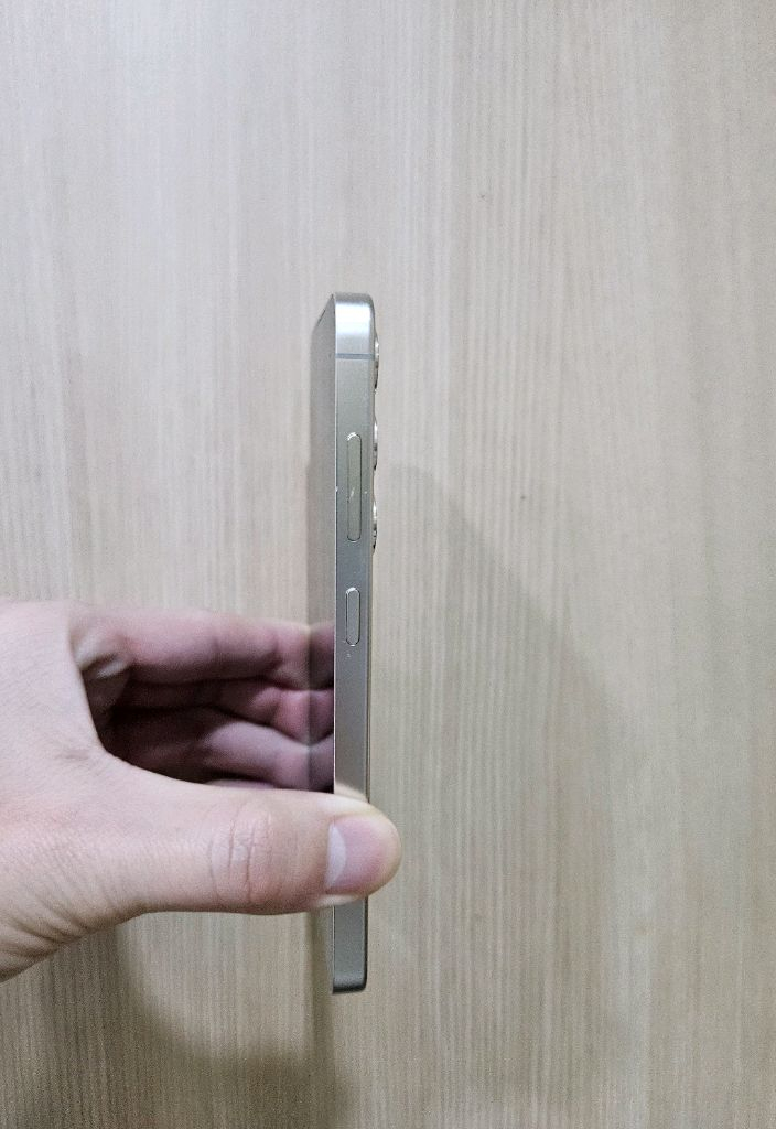 갤럭시 S24엘로우 256G 박스포함--3