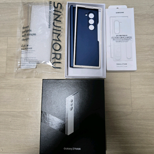 갤럭시z폴드6 회이트에디션 256GB 자급제 교신및교환 판매원합니다.