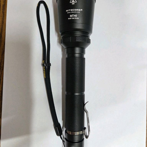 나이트코어 NITECORE MT40 LED 후레쉬
