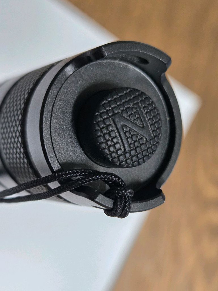 나이트코어 NITECORE MT40 LED 후레쉬--6