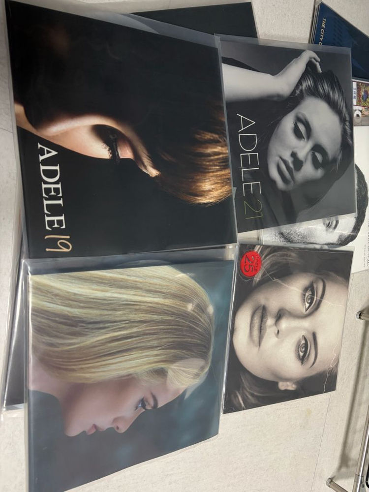 바이닐 정리합니다 버스커 두아리파 아델 포스트말론 이매진드래곤 등등 이미지