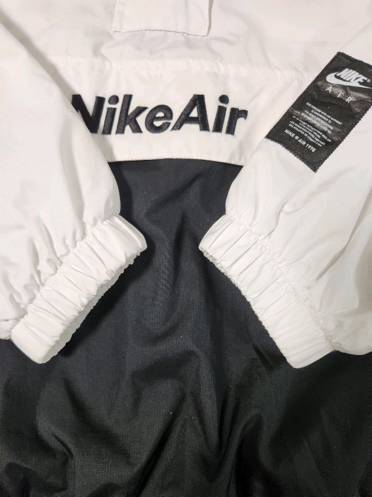 나이키 스포츠웨어 에어 우븐 아노락 바람막이 자켓 화이트 블랙 사이즈M여러 중고사이트에도 같이 판매하고 있어서 삭제--13