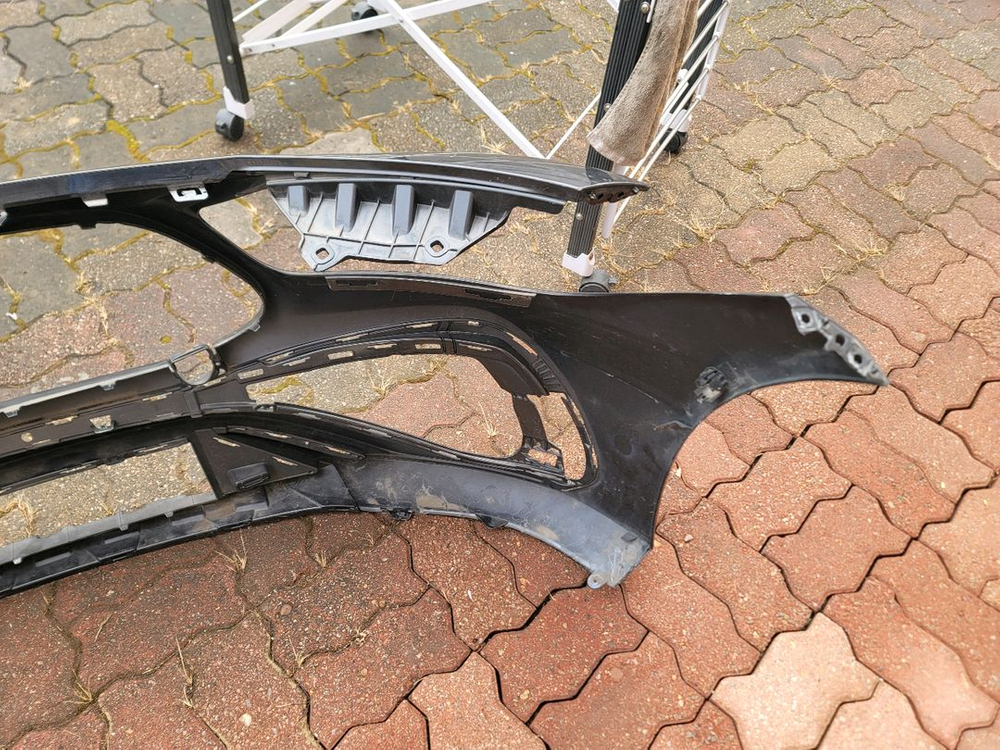 벤츠 W236 CLE 클래스 CLE 53 C236 AMGOIO 53 30 71 66앞 범퍼 입니다.브라켓 날개--3