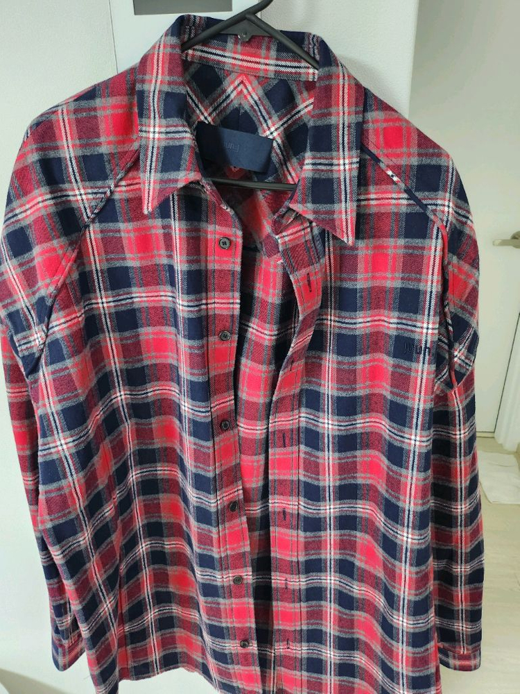 미사용새상품 24fw 준지 레드 체크셔츠 48사이즈 팝니다.--1