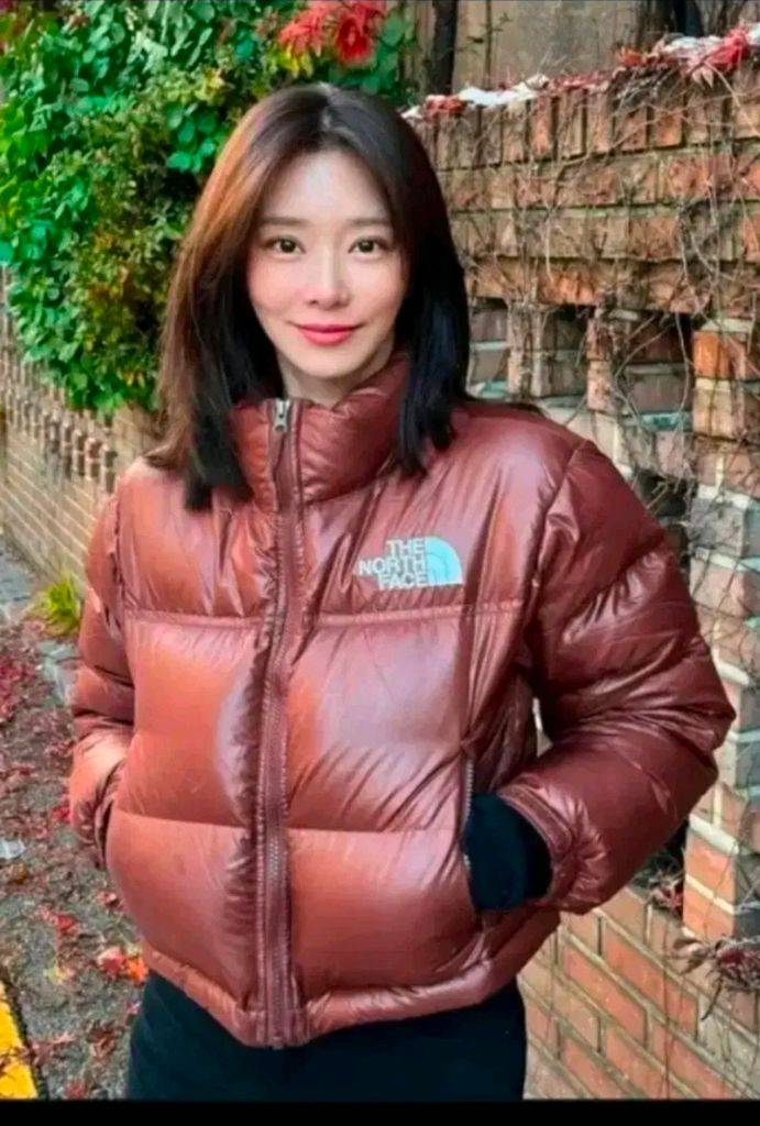 노스페이스 여성 1996 에코 눕시 구스다운 패딩 자켓 새제품 90M사이즈--0