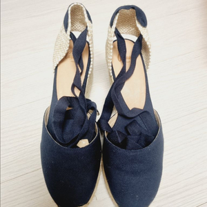 새상품 까스타메르 네이비웨지37