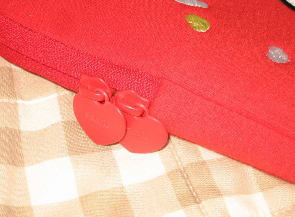 헬로키티 태블릿 아이패드 파우치 이미지