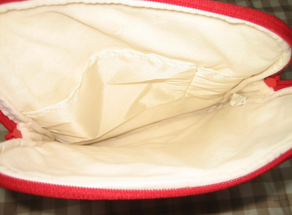 헬로키티 태블릿 아이패드 파우치 이미지