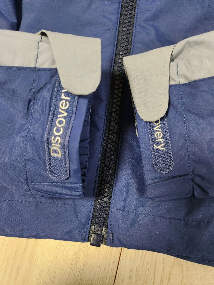 디스커버리 익스페디션 등산 바람막이 사이즈 90새상품 처럼 오염 하자없이 깨끗해요- 브랜드: 디스커버리 익스페디션---11