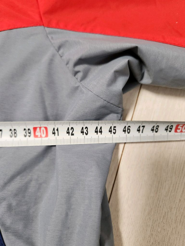 디스커버리 익스페디션 등산 바람막이 사이즈 90새상품 처럼 오염 하자없이 깨끗해요- 브랜드: 디스커버리 익스페디션---3