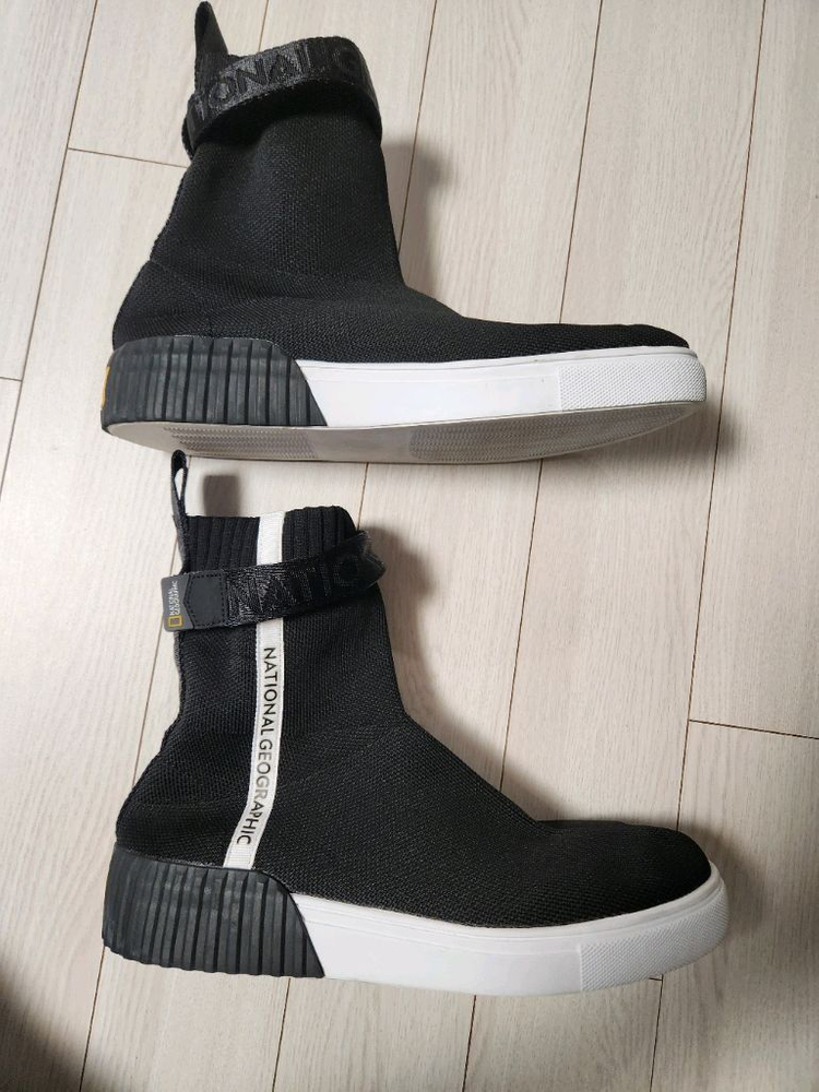 내셔널지오그래픽 N995AFW370 어반무드 니트 스니커즈 BLACK 사이즈260바닥 생활오염 외에 사진과 같이 새--2
