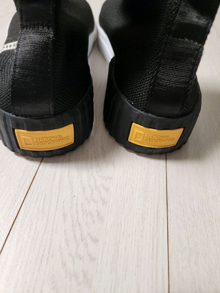 내셔널지오그래픽 N995AFW370 어반무드 니트 스니커즈 BLACK 사이즈260바닥 생활오염 외에 사진과 같이 새--4
