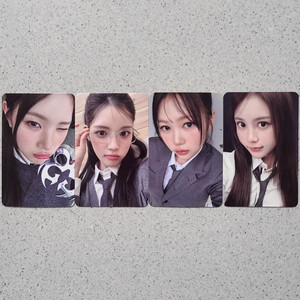 하츠투하츠 앨범 포토카드 4장 일괄