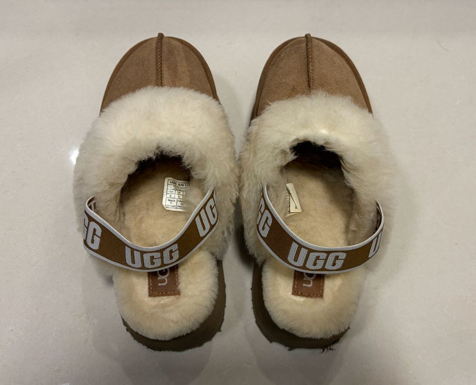 UGG 어그 스웨이드 스트랩 플랫폼 슬리퍼 펀케트 230 이미지