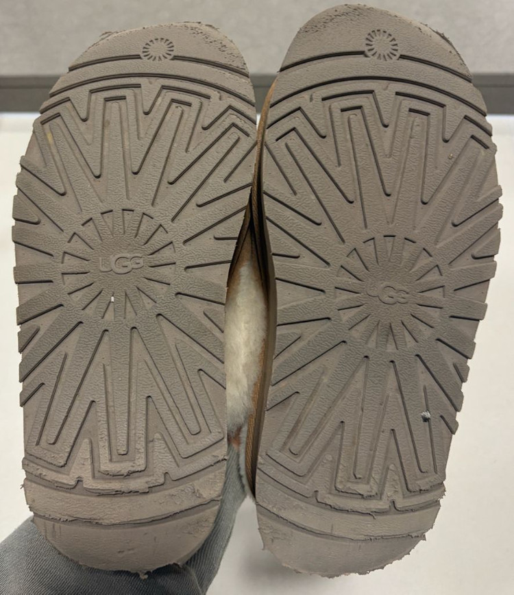 UGG 어그 스웨이드 스트랩 플랫폼 슬리퍼 펀케트 230 이미지