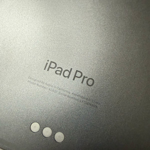 사연 있는 아이패드 프로 12.9인치 6세대(M2) 256GB 셀룰러 모델 부품용.