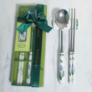 새상품.포트메리온 수저 풀세트 1조