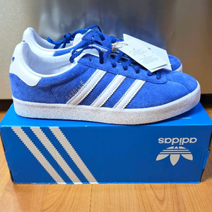 아디다스 가젤 85 블루 240-245 사이즈 새제품 정품