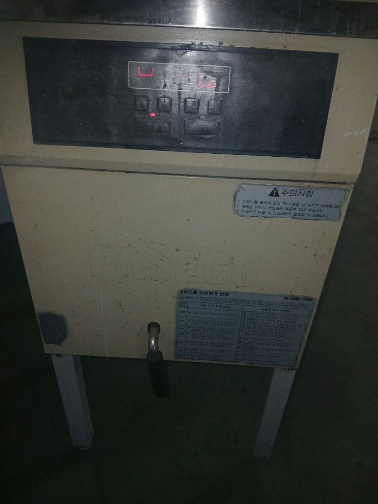 업소용 가스 튀김기 이미지