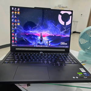 Legion Pro 7 16IAX10H 울트라 9 275HX 5070ti 노트북 32GB 1TB