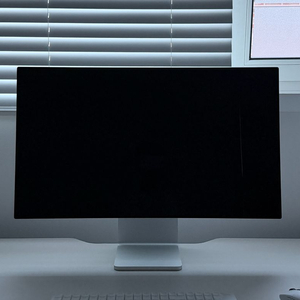 Pro Display XDR + Pro Stand