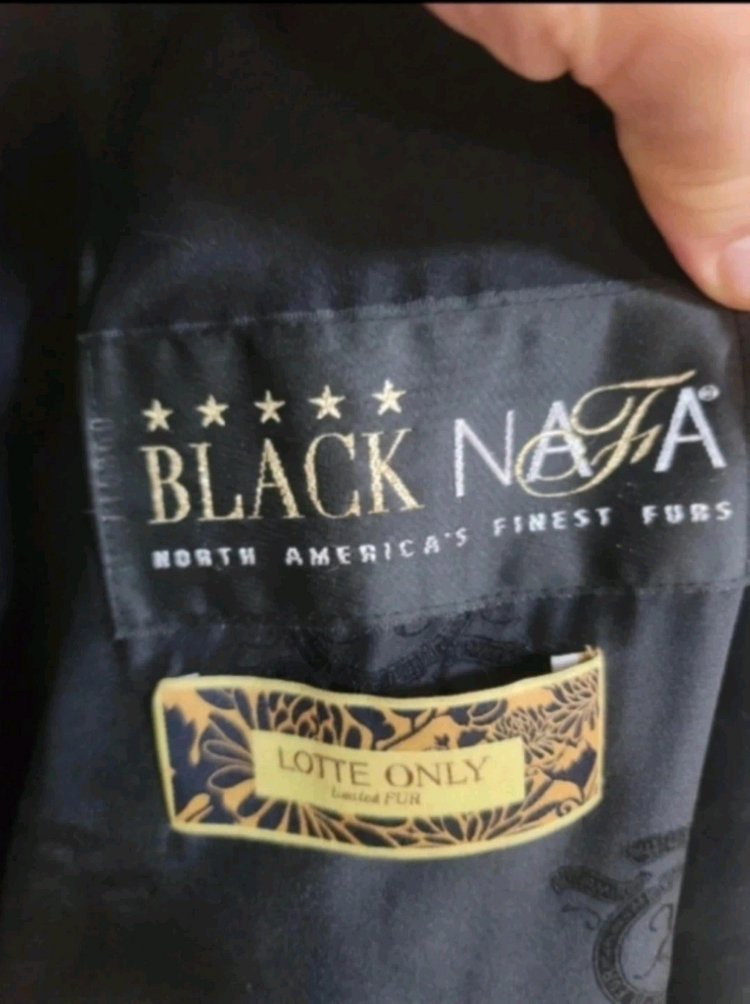 근화모피 밍크(100%)+실크(100%) 코트 66반~77사이즈 판매합니다 이미지
