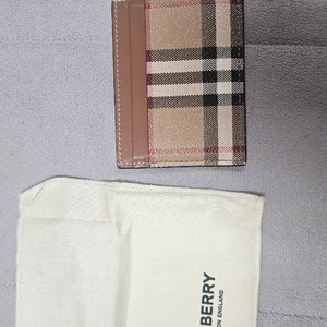 정품)버버리체크 패턴 카드지갑