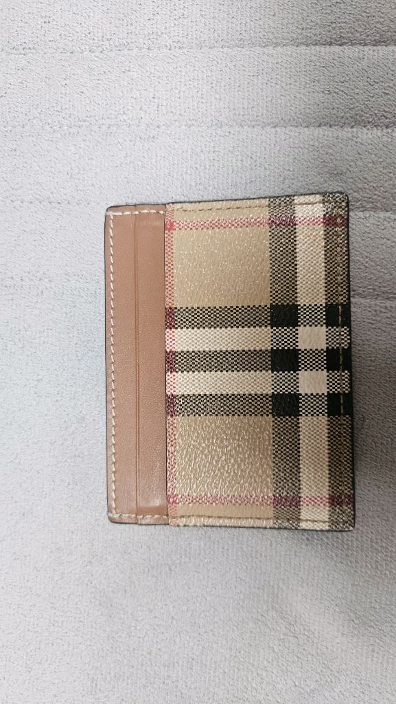 정품)버버리체크 패턴 카드지갑--1