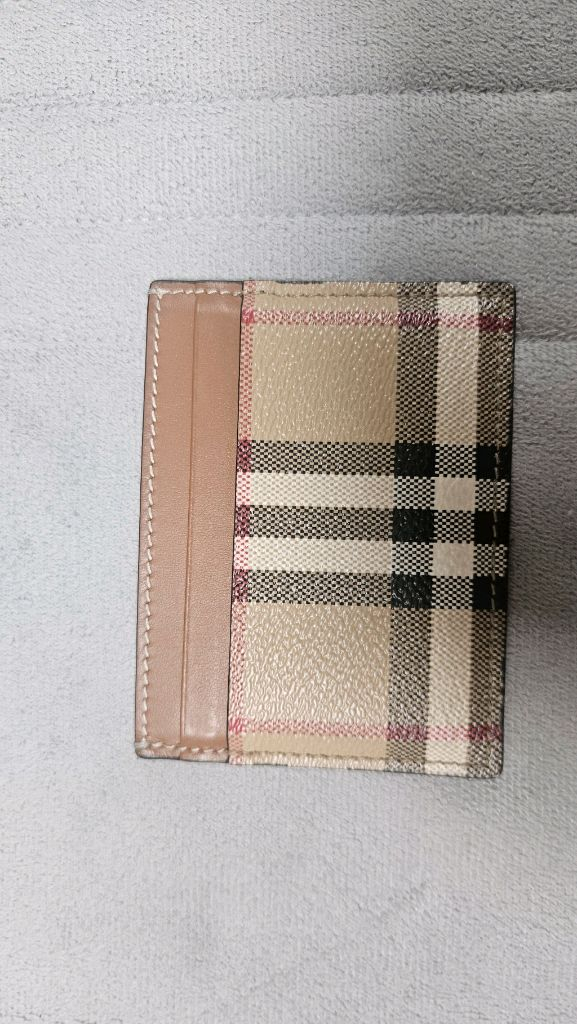 정품)버버리체크 패턴 카드지갑--2