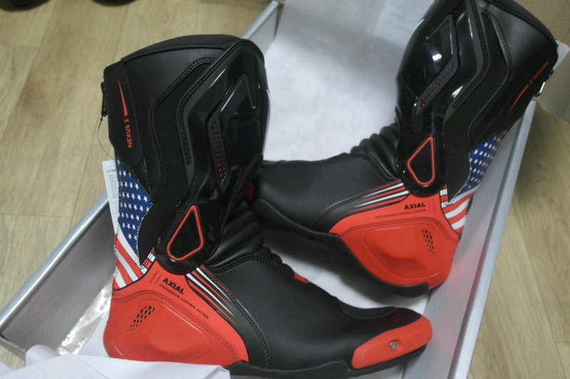 [신품] 다이네즈 넥서스2 아웃 부츠 43호 -미국색- 이미지