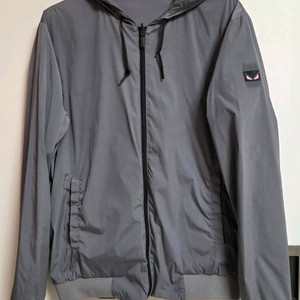 펜디 양면 바람막이 트랙자켓